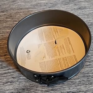 Wilton non stick Bakeware